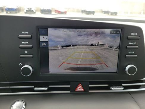 New 2026 Hyundai Elantra SEL Sport FWD image 13