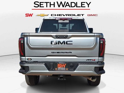 New 2026 GMC Sierra 2500 AT4 w/ AT4 Premium Plus Package AWD/4WD image 7