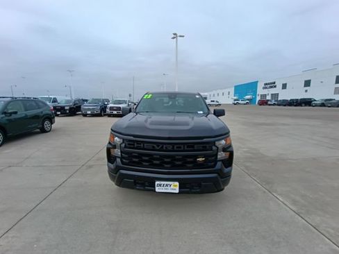 Used 2023 Chevrolet Silverado 1500 W/T w/ WT Value Package image 9