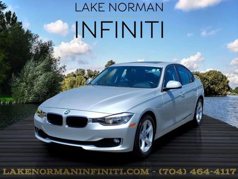 Used 2014 BMW 320i Sedan RWD image 1