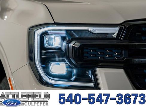 New 2025 Ford Ranger Lariat w/ FX4 Off-Road Package image 13