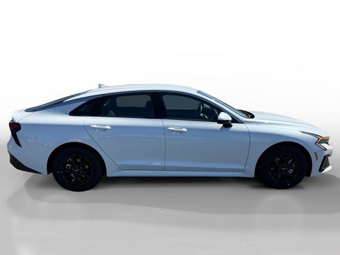 New 2026 Kia K5 LXS image 6
