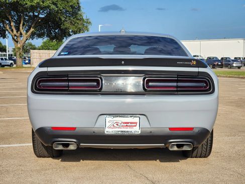 Used 2021 Dodge Challenger R/T Scat Pack w/ Plus Package RWD image 5