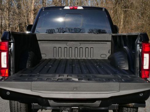Used 2020 Ford F350 Platinum image 36