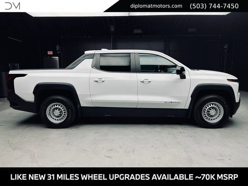 Used 2024 Chevrolet Silverado EV W/T AWD/4WD image 8