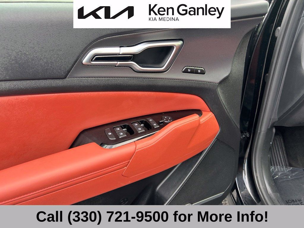 Certified 2024 Kia Sportage SX AWD/4WD image 25