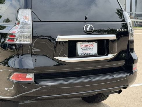 Used 2022 Lexus GX 460 Premium w/ Premium Package AWD/4WD image 6