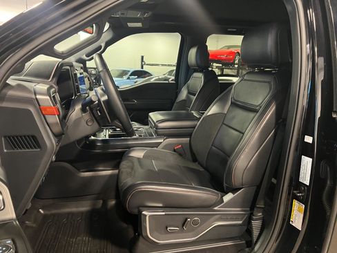 Used 2025 Ford F150 Raptor image 9