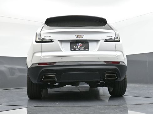 Used 2023 Cadillac XT4 Sport w/ Cold Weather Package image 26