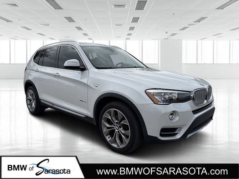 Used 2016 BMW X3 xDrive28i image 1