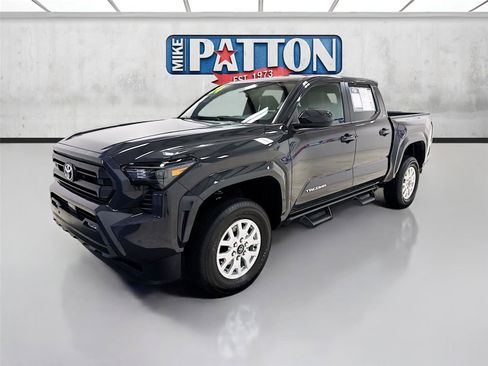 Used 2024 Toyota Tacoma SR5 RWD image 3