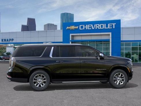 New 2026 Chevrolet Suburban Premier w/ Sun And Tow Package AWD/4WD image 5