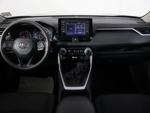 Used 2019 Toyota RAV4 XLE FWD image 13