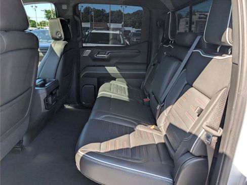 Used 2023 GMC Sierra 1500 AT4X w/ AT4X AEV Edition AWD/4WD image 15