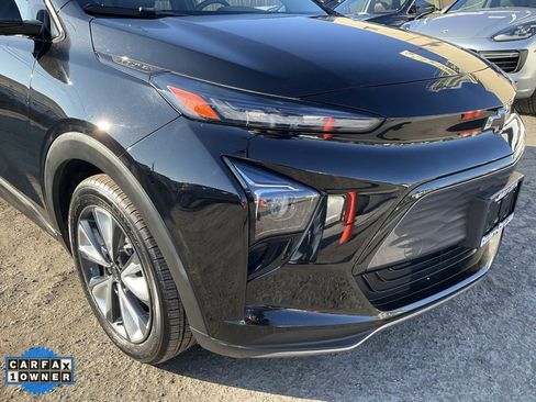 Used 2022 Chevrolet Bolt EUV LT w/ Convenience Package image 65