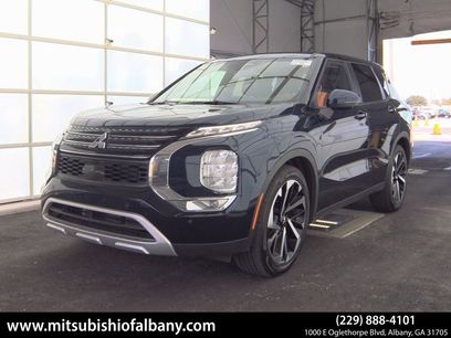 Used 2024 Mitsubishi Outlander SE