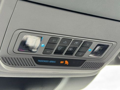 Certified 2022 Ford Explorer XLT w/ Equipment Group 202A image 40