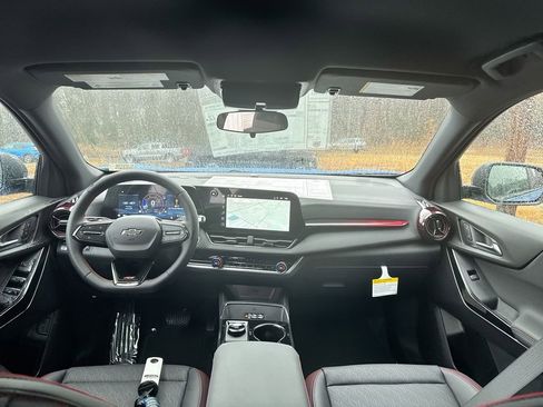 New 2026 Chevrolet Equinox RS FWD image 29