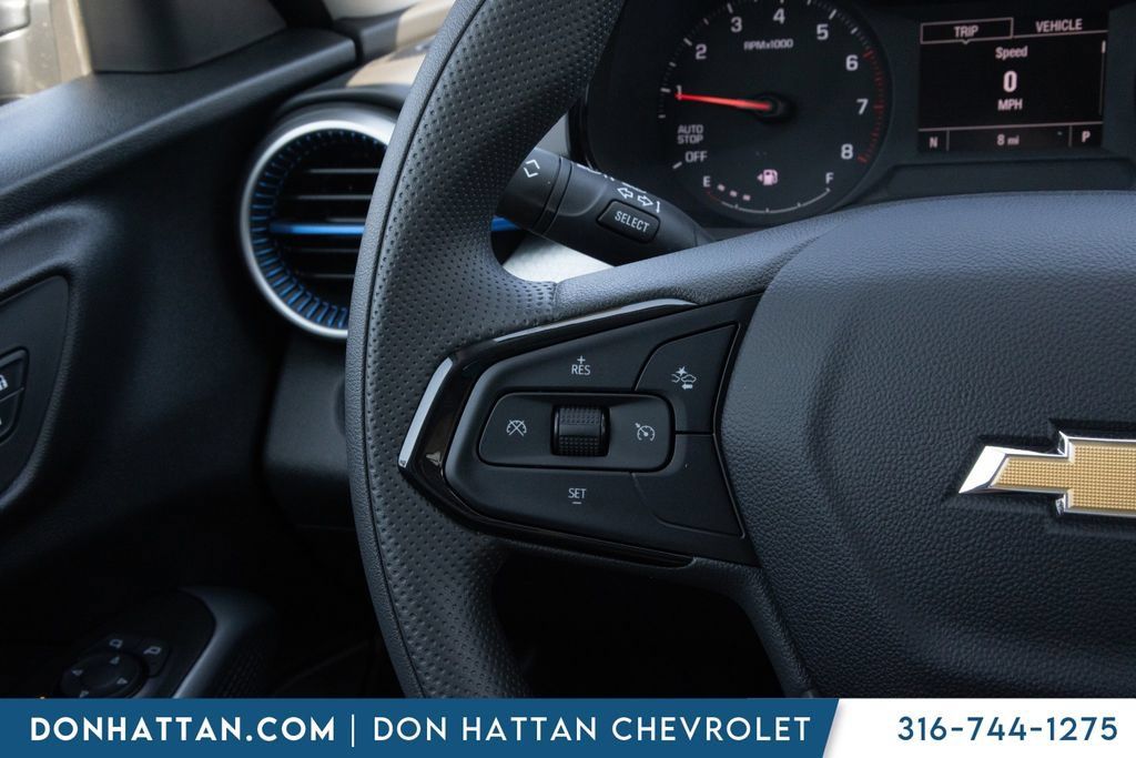New 2026 Chevrolet Trax LS FWD image 7