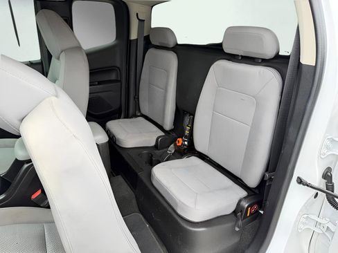 Used 2016 GMC Canyon W/T w/ Convenience Package image 10