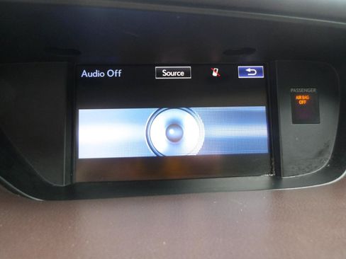 Used 2016 Lexus ES 350 w/ Luxury Package w/Wood Trim FWD image 23