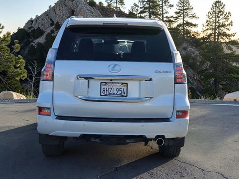 Used 2019 Lexus GX 460 Premium image 5