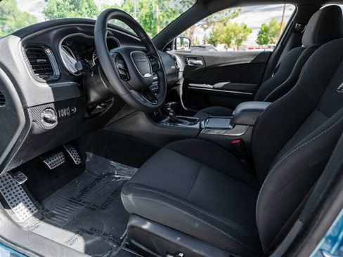 Used 2018 Dodge Charger R/T Scat Pack RWD image 15