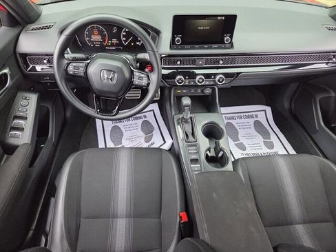 Used 2025 Honda Civic Sport image 9