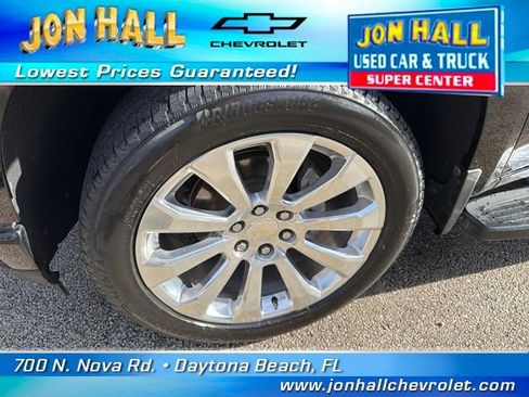 Used 2021 Chevrolet Silverado 1500 High Country w/ Technology Package image 18