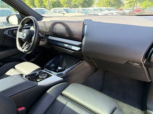 Used 2025 BMW X3 xDrive30i AWD/4WD image 33