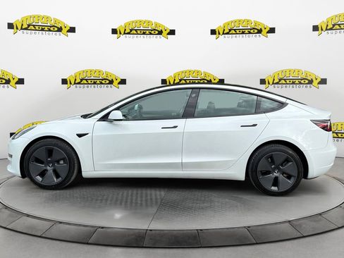 Used 2023 Tesla Model 3 Standard Range RWD image 2