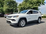 Certified 2024 Jeep Compass Latitude image 4