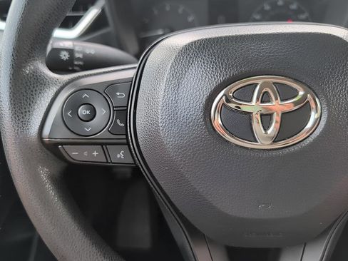 Used 2023 Toyota Corolla LE image 17