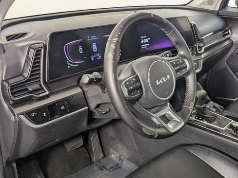 Used 2024 Kia Sportage EX FWD image 12