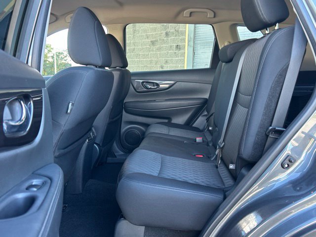 Used 2018 Nissan Rogue SV AWD/4WD image 27