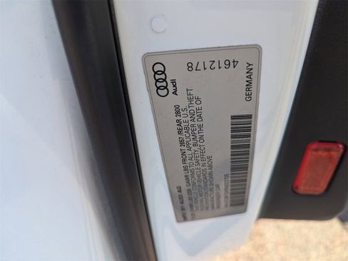 Used 2024 Audi A6 Premium Plus image 35