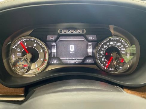 Used 2019 RAM 3500 Limited AWD/4WD image 43