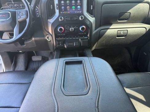 Used 2022 GMC Sierra 1500 SLT w/ SLT Premium Plus Package AWD/4WD image 11