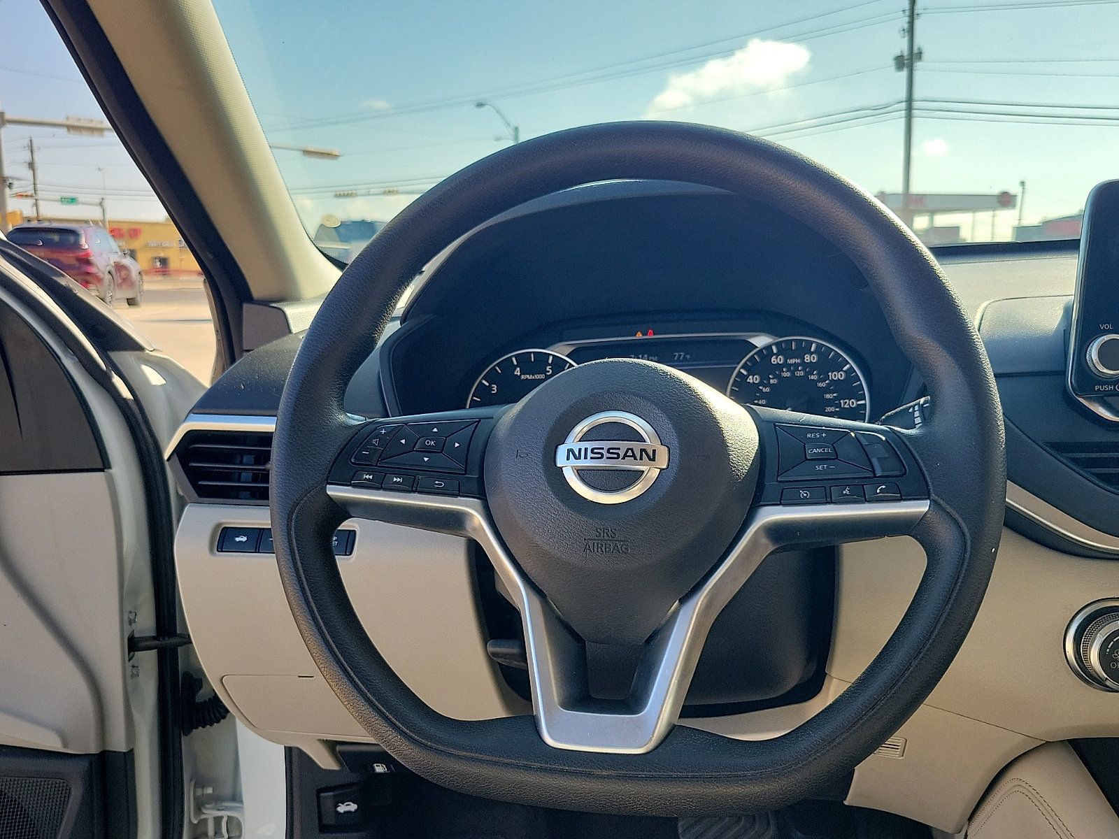 Used 2023 Nissan Altima 2.5 SV AWD/4WD image 16