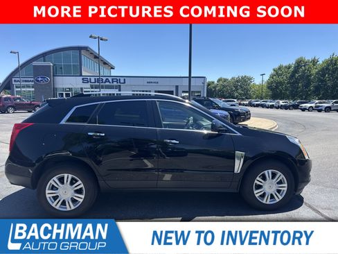 Used 2016 Cadillac SRX Luxury FWD image 2