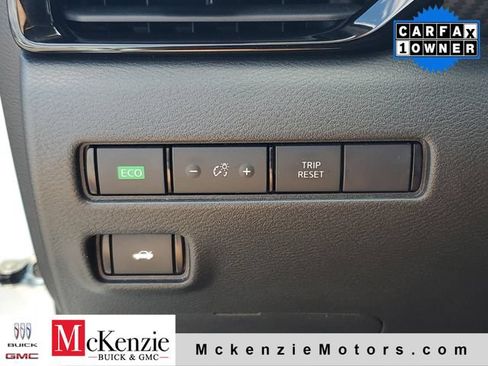 Used 2024 Nissan Sentra SV FWD image 20