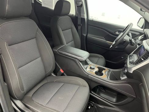 Used 2023 GMC Acadia SLE w/ Driver Convenience Package image 28