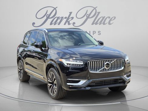 Used 2025 Volvo XC90 T8 Plus w/ Protection Package Premier AWD/4WD image 8