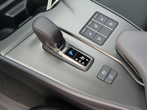 New 2026 Lexus UX 300h AWD image 29