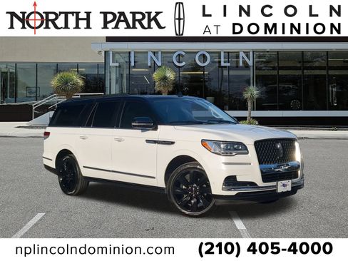 Used 2023 Lincoln Navigator L Black Label image 1