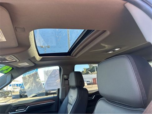 Certified 2024 GMC Sierra 1500 Denali image 6