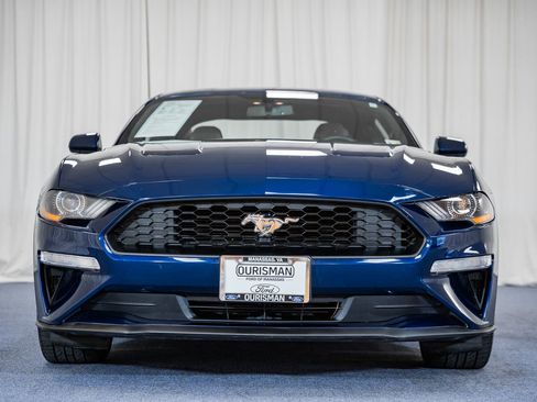 Certified 2019 Ford Mustang Coupe image 2