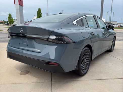 New 2026 Nissan Sentra SV FWD image 5