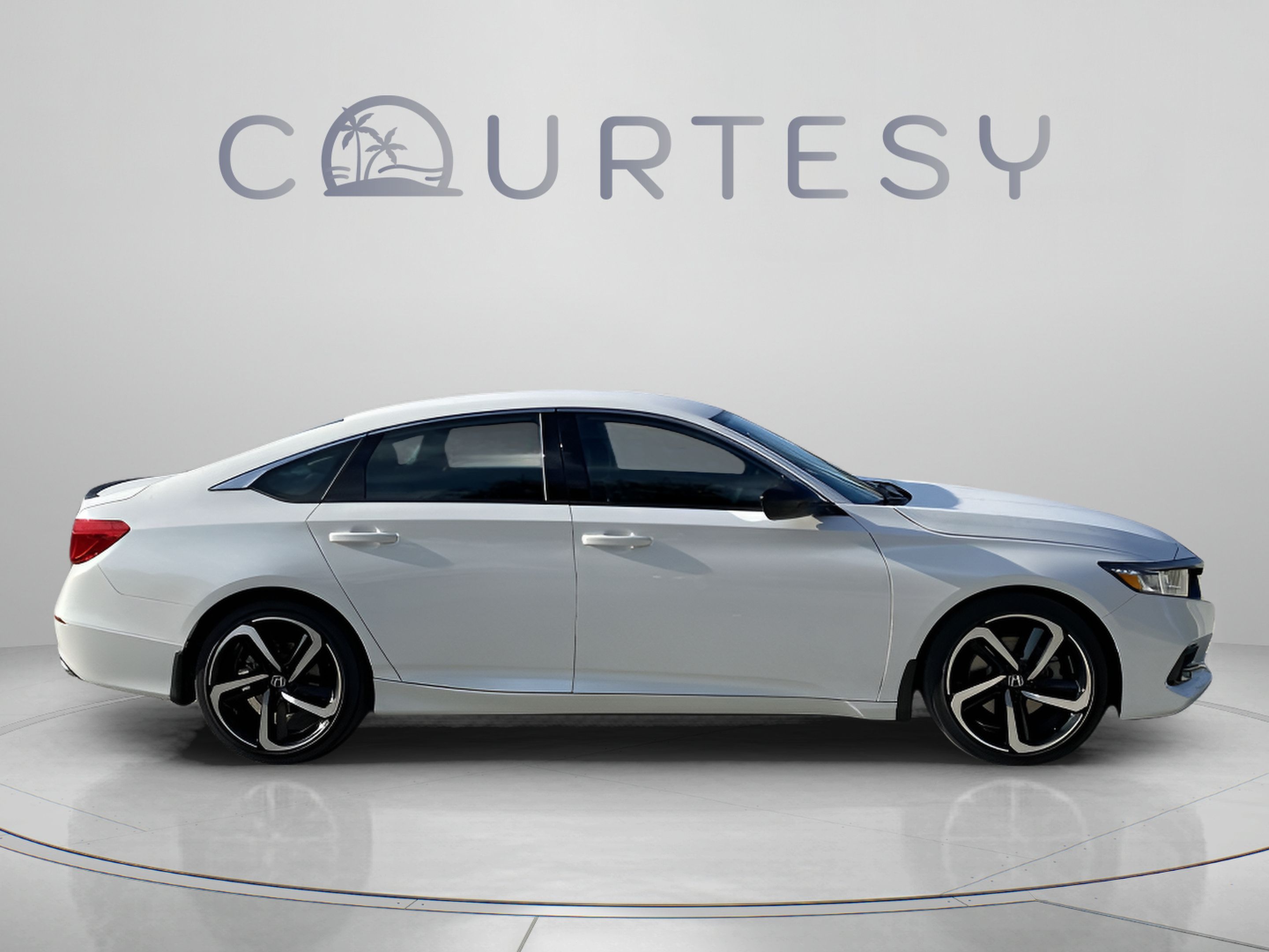 Used 2021 Honda Accord Sport image 5