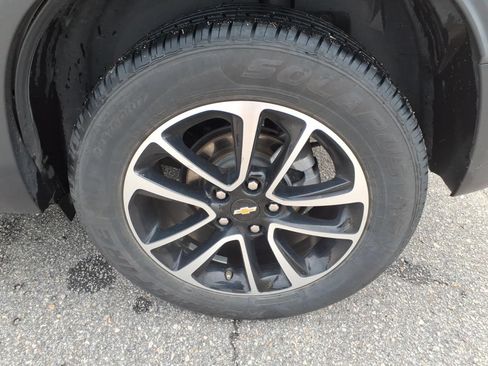 Used 2025 Chevrolet TrailBlazer LT AWD/4WD image 11